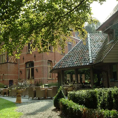 Charmehotel Manoir Ogygia 4*