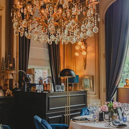 Charmehotel Manoir Ogygia Hotel 4*