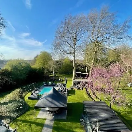 Charmehotel Manoir Ogygia 호텔 포페링에
