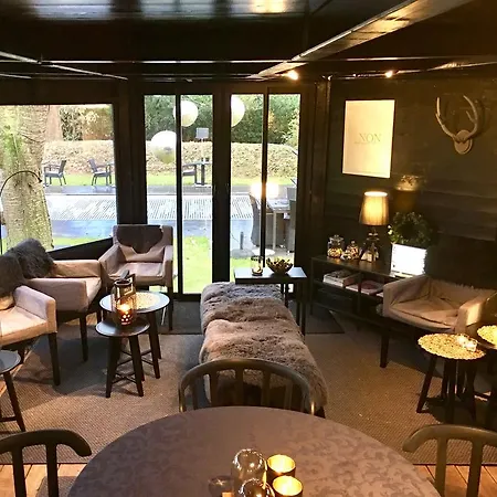 Charmehotel Manoir Ogygia 4* Poperinge