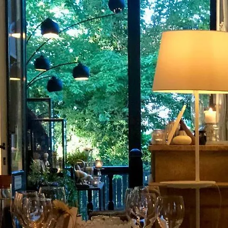 Charmehotel Manoir Ogygia Hotel 4*